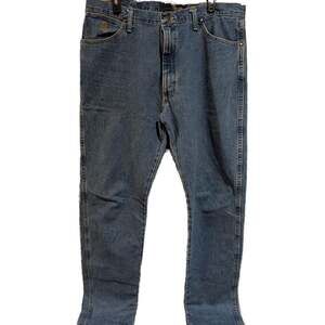 Wrangler George Strait Cowboy Cut Collection Jeans Medium Wash 36x36